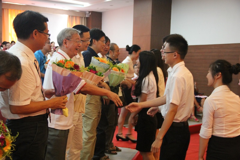 ok138cn太阳集团2015届毕业典礼隆重举行